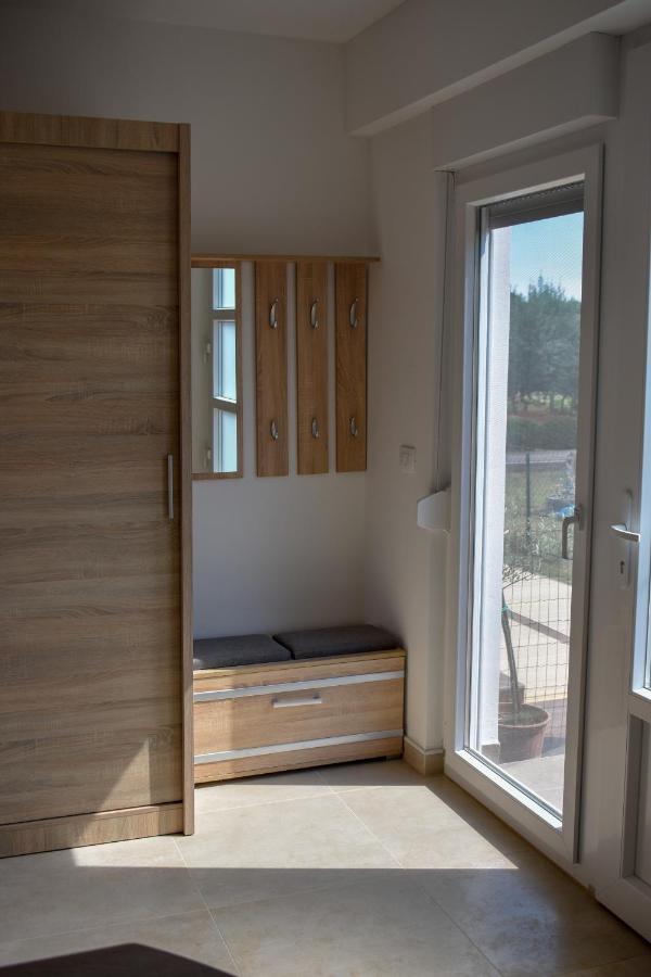 Relax & Enjoy - Marcana Apartments エクステリア 写真
