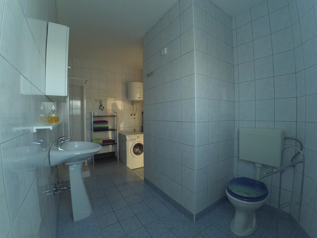 Relax & Enjoy - Marcana Apartments エクステリア 写真